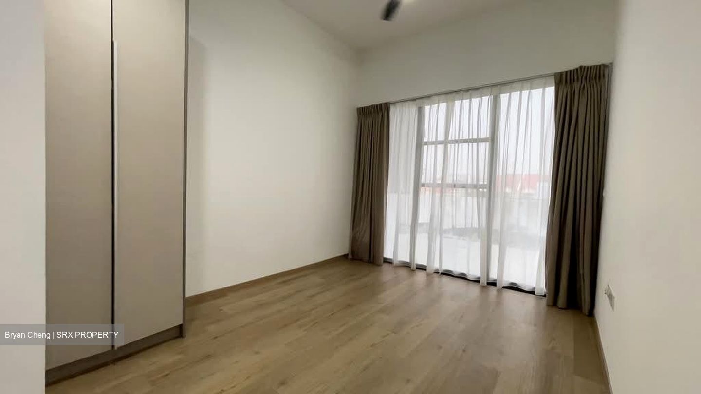 R Maison (D13), Apartment #580199241